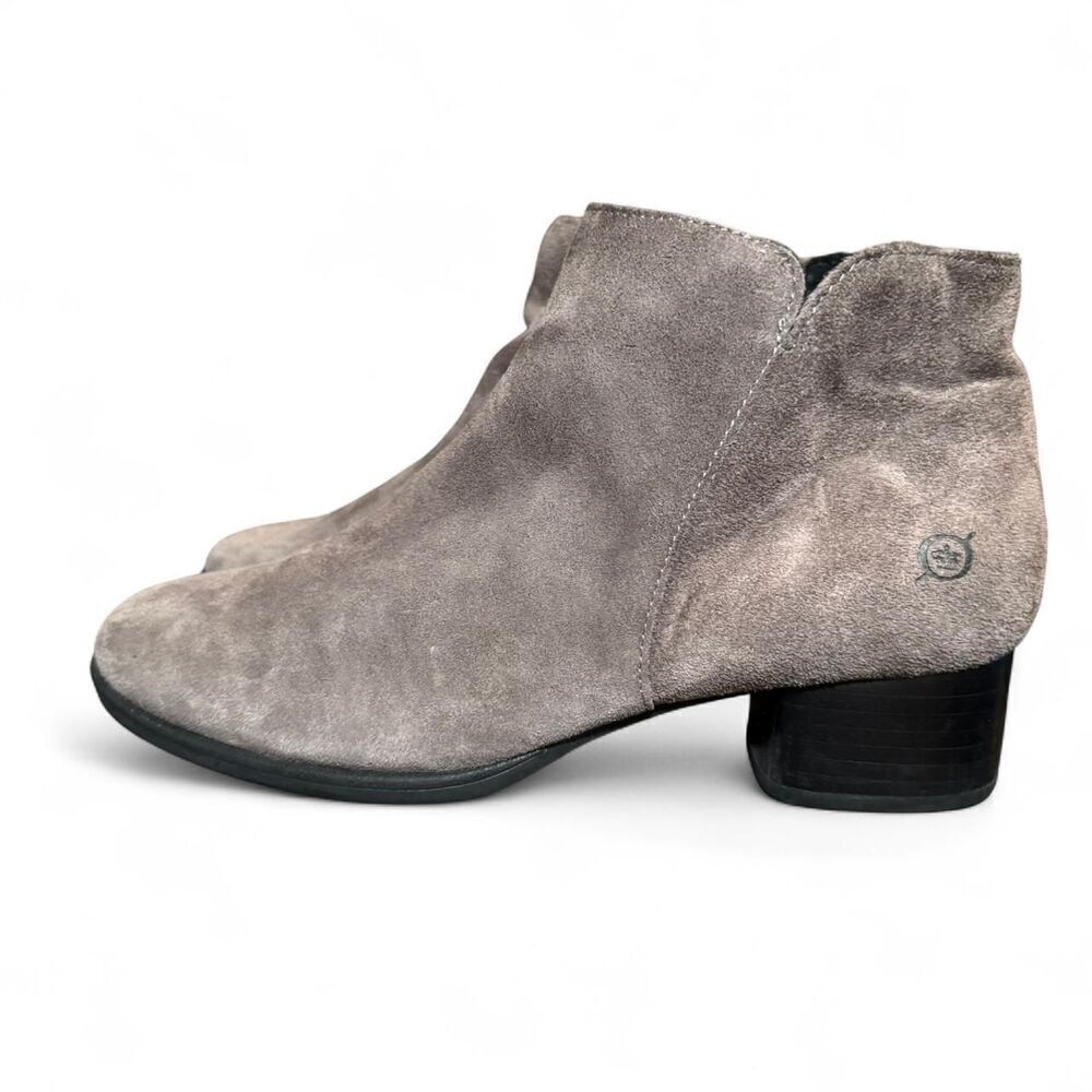 Born Women’s Size 9 Gray Suede Ankle Boots Low Heel Booties Comfort Casual